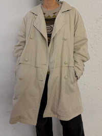 Warm Trenchcoat Light Grey Sleeve Details – M