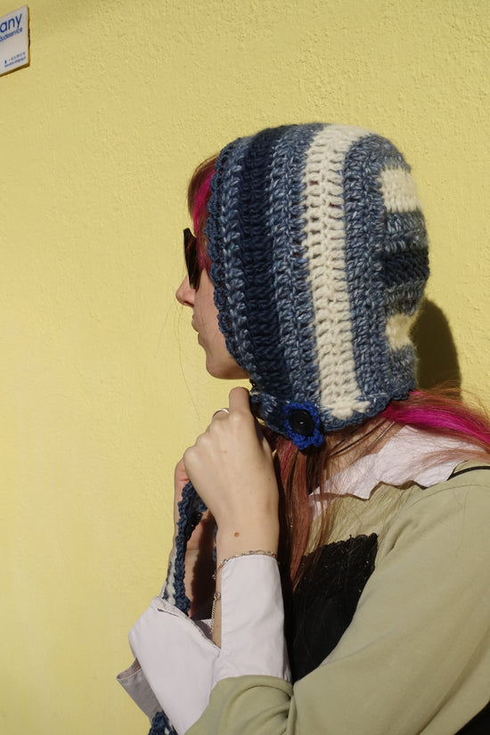 Handmade Wool Silk Merino Felt Bonnet Robin Blue Grey White Navy – One Size