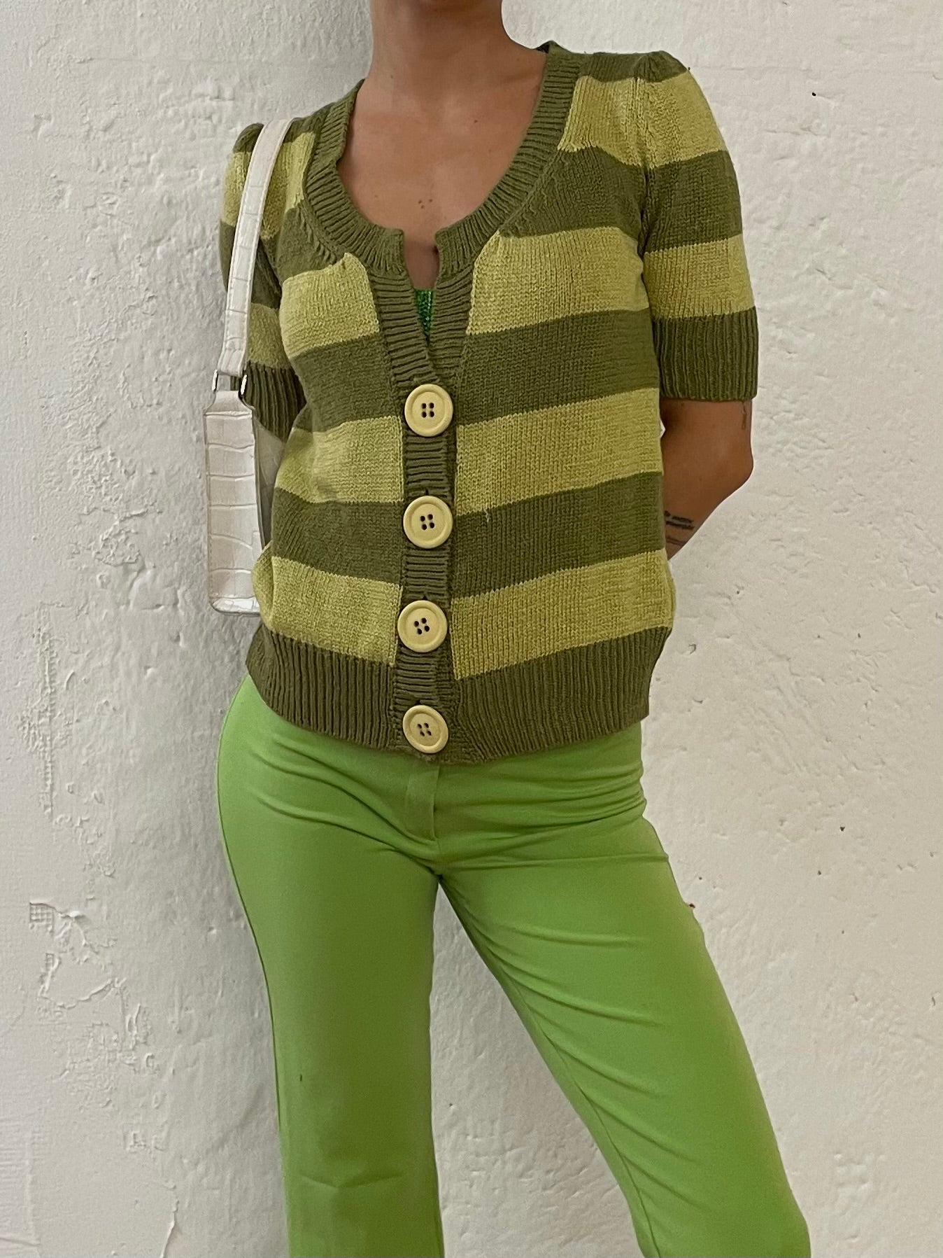Gestreifte Strickjacke M
