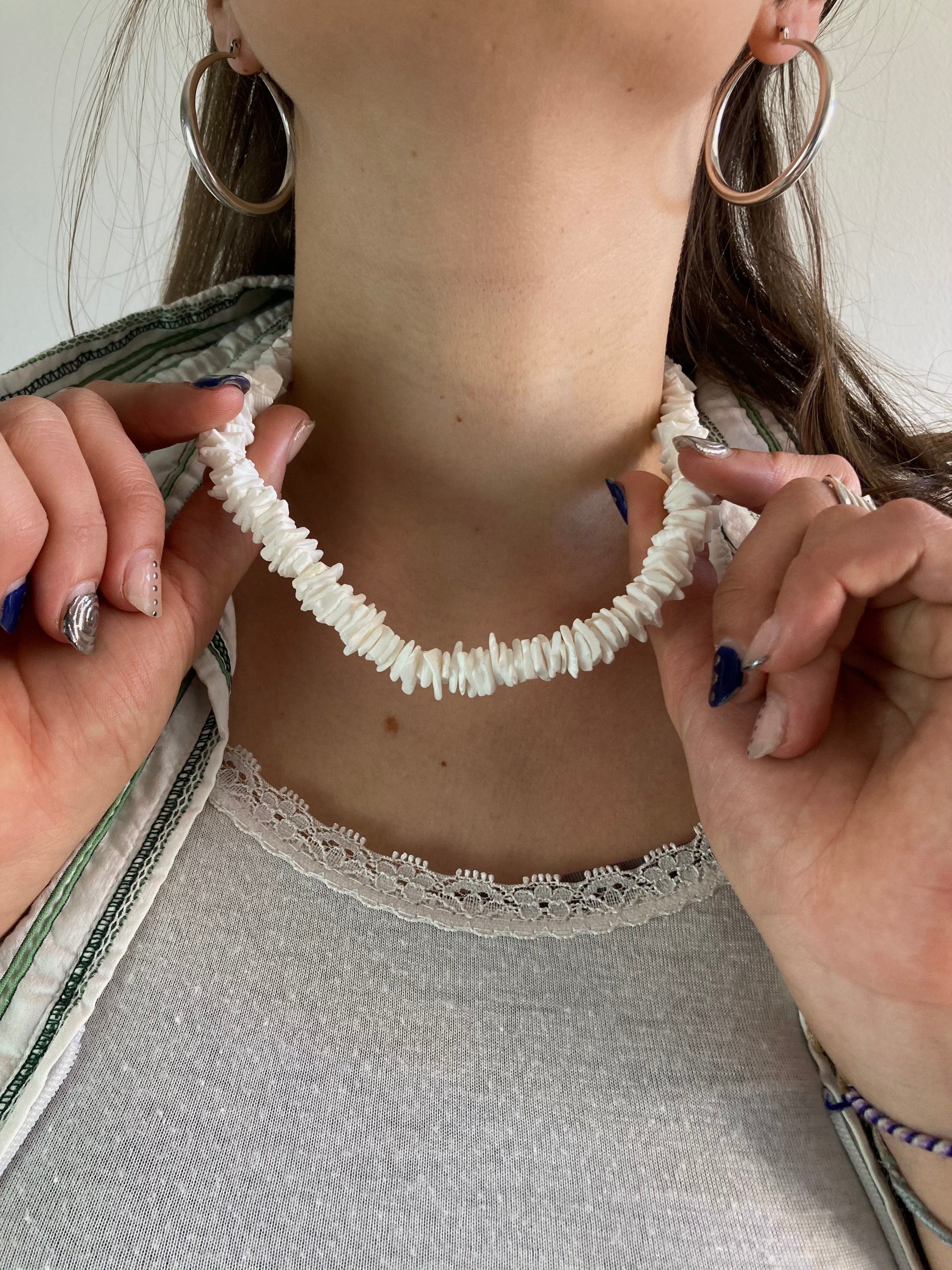 Necklace Vintage White Costume Jewelry Women – One Size