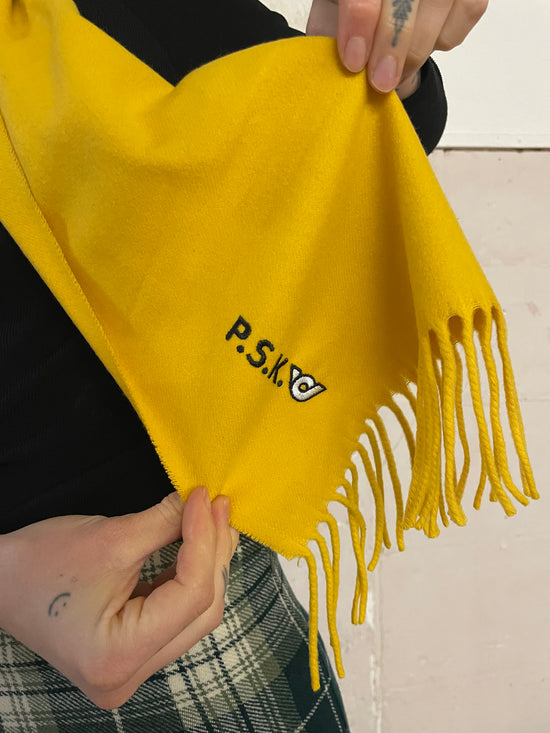 P. S. K. Post Schaal gelb wunderschön