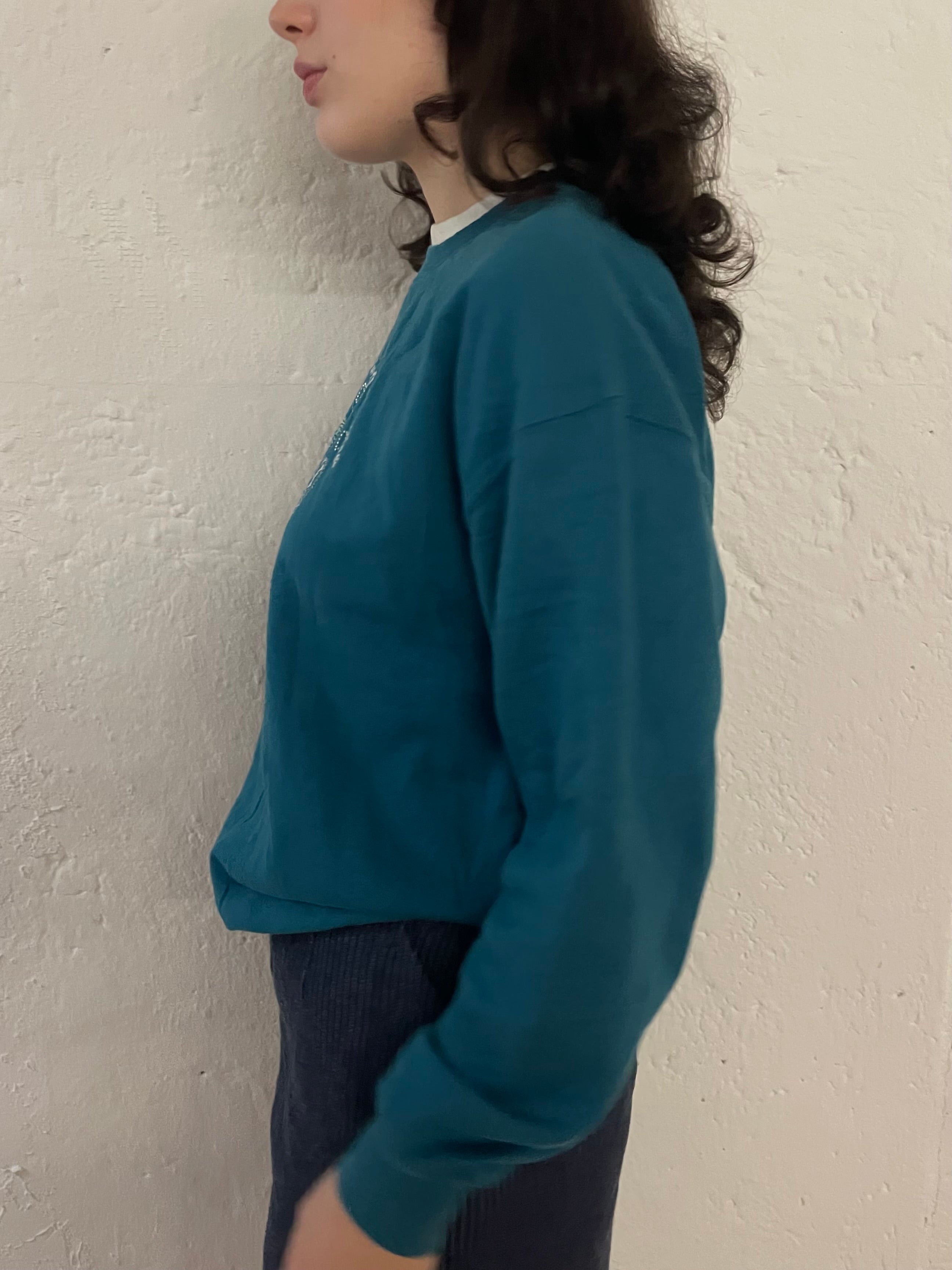 Vintage Sweater Turquoise Front Patch & Grandma Glitter Print – M
