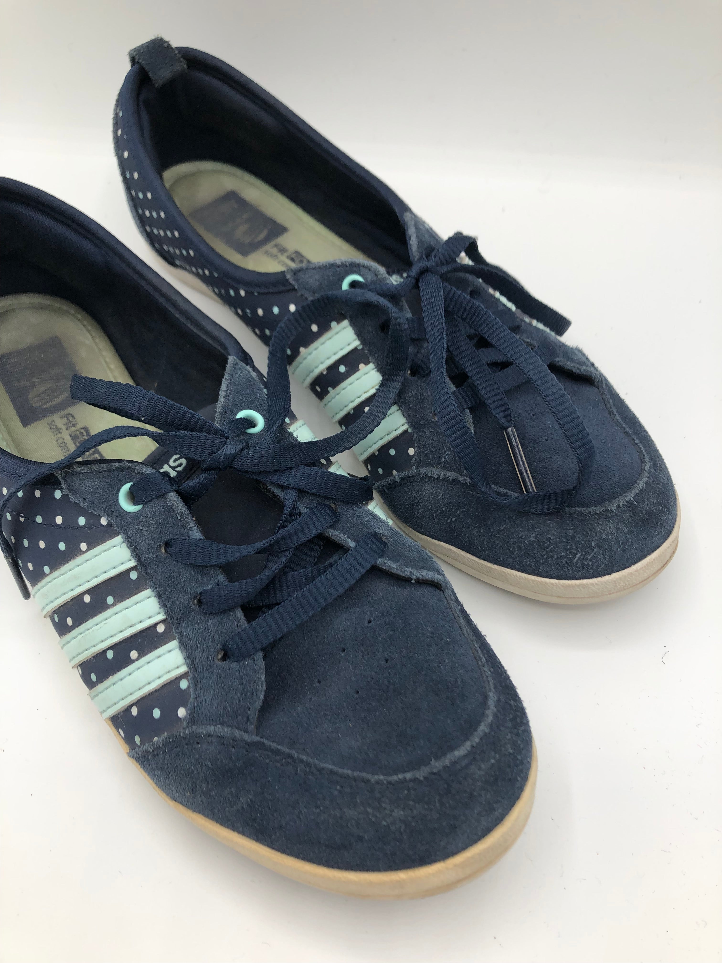 Adidas - Kleiderhaufen - Default Title