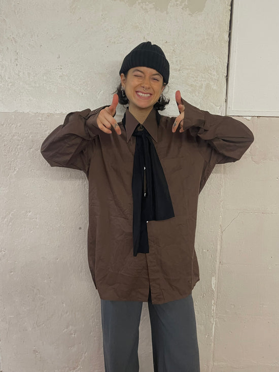 Kauf es zum layern Hemd