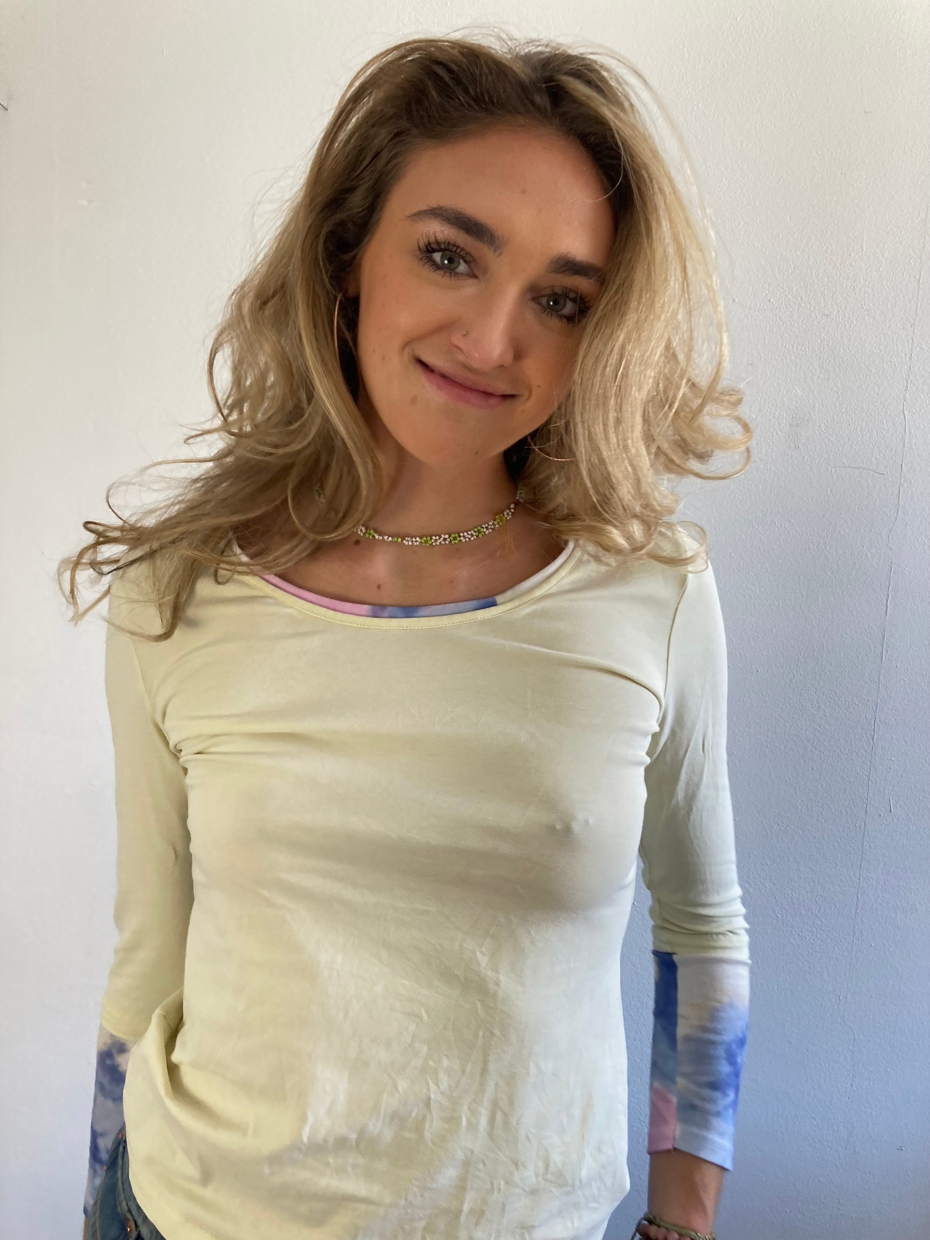 Longsleeve Vintage Creme Open Neck Lightweight Layering Women – S/M