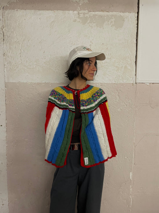 Wunderschöner Poncho Handmade