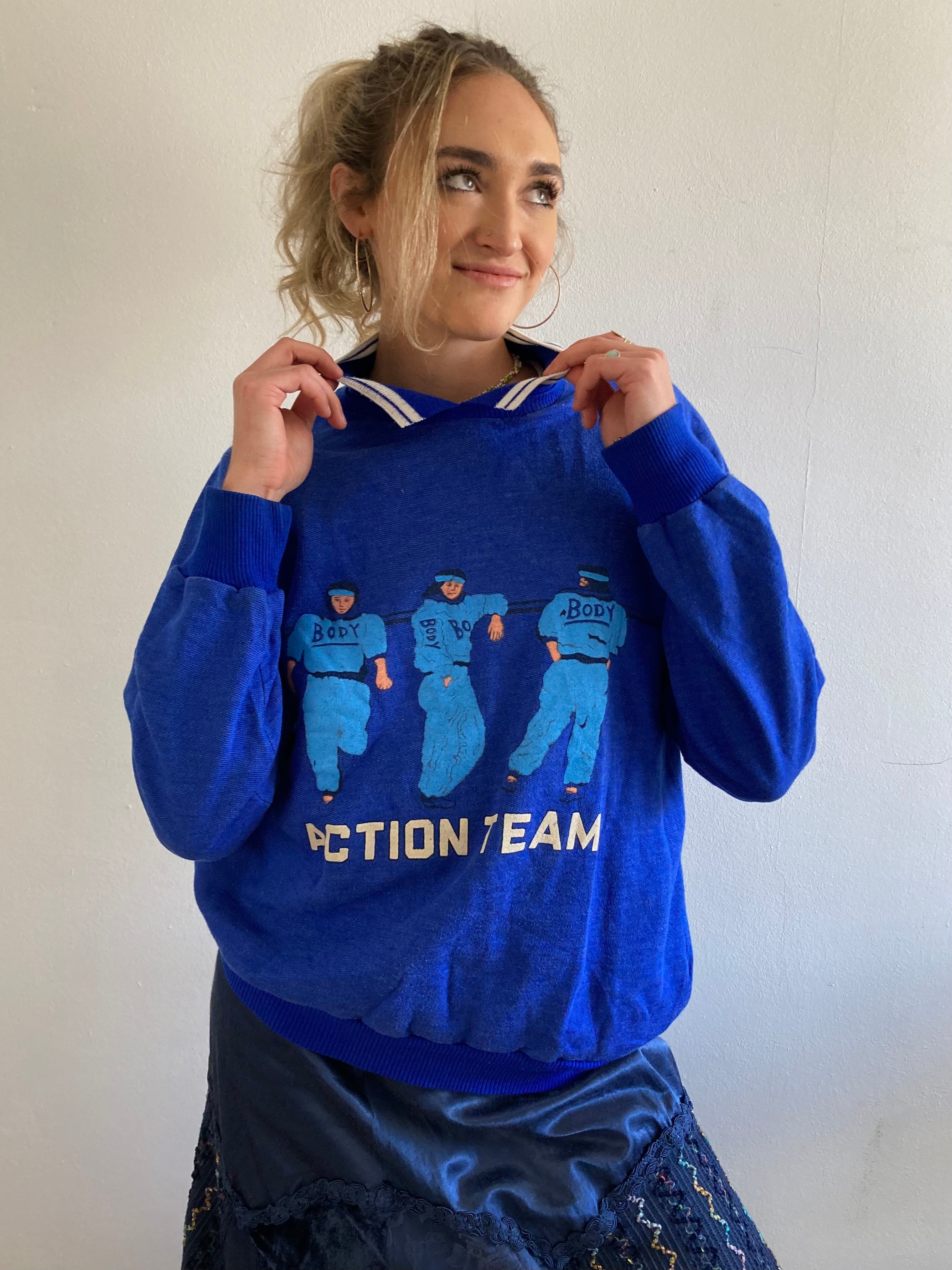 Vintage Sweater Oversized Blue Front Print made in Spain Unisex – M