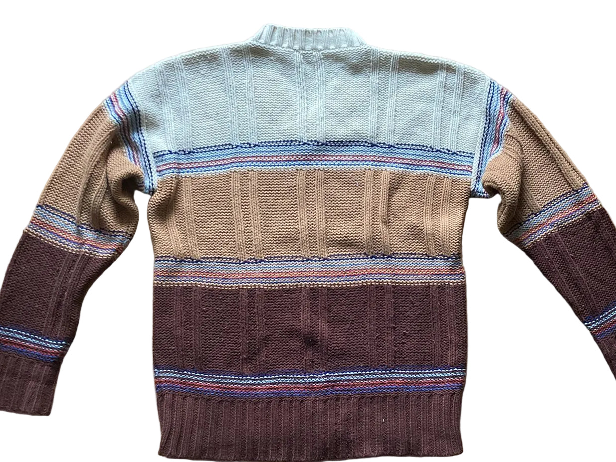 Mehrfarbiger Strickpullover mit V-Ausschnitt und Blockstreifen