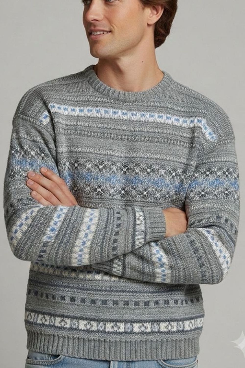 Gemusterter Strickpullover in Grau und Blau